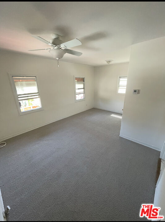 Building Photo - 843 Huntley Dr