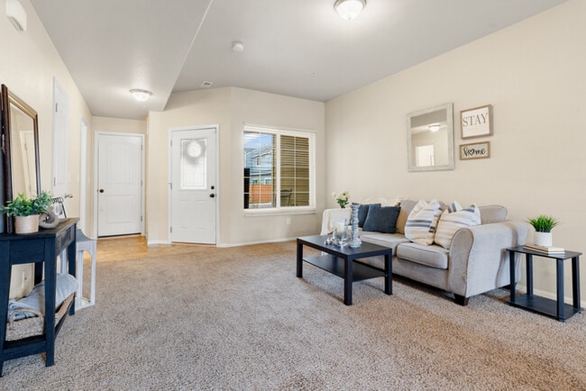 Building Photo - 791 Hailey Glenn View