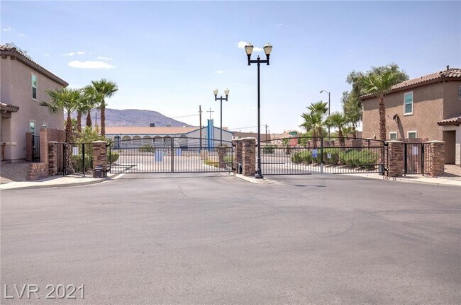 Building Photo - 168 Belmont Canyon Pl