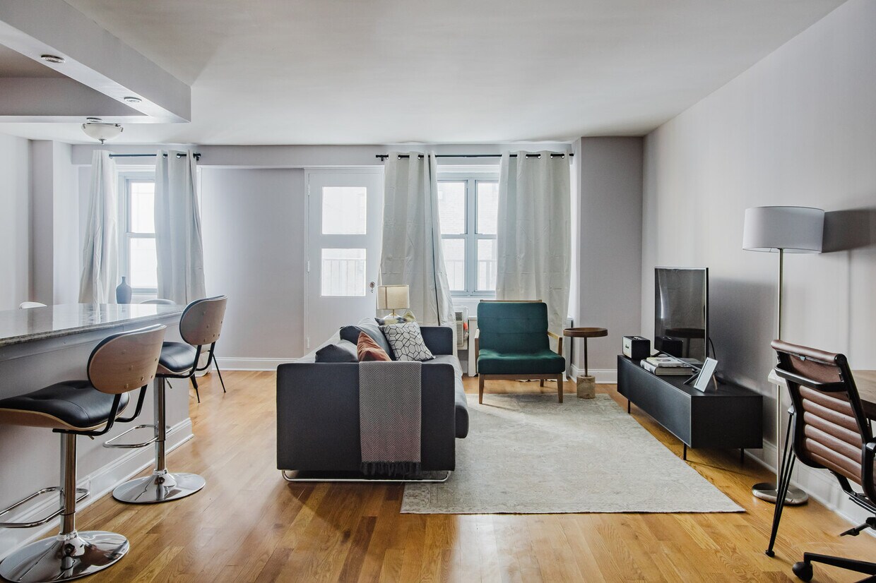 Foto principal - 50 W 97th St