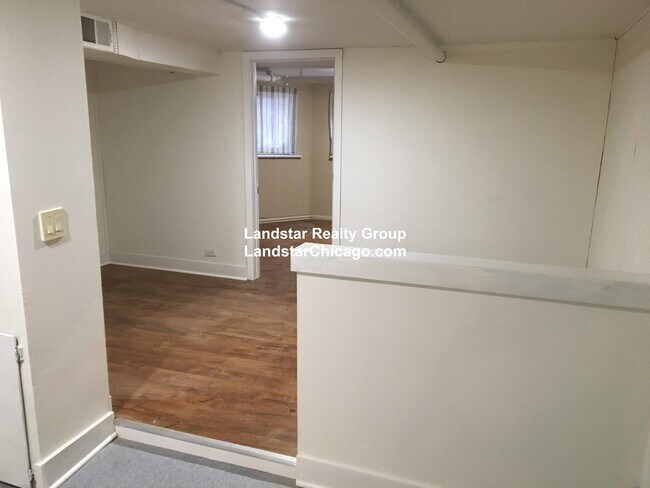 Foto del edificio - 6425 N Francisco Ave