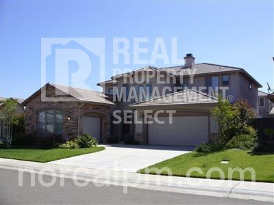 Foto principal - Gorgeous 6 bed 4.5 bath home in Anatolia