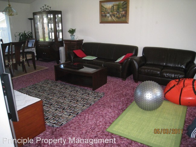 Foto del edificio - 4 br, 2 bath House - 2515 Cubit Street