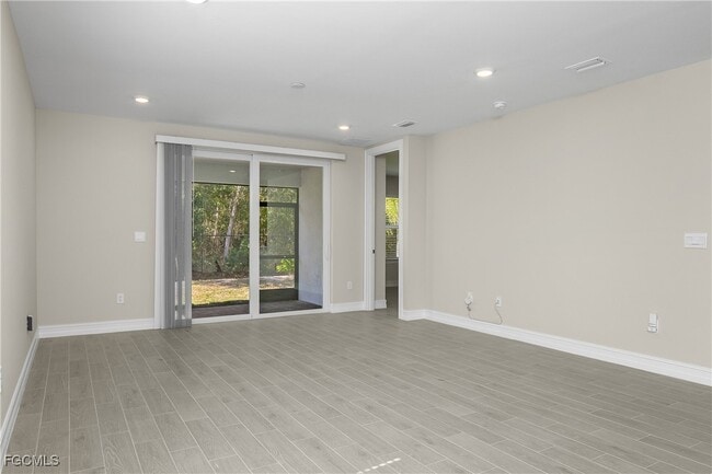 Foto del edificio - 21924 Milan Villas Ln