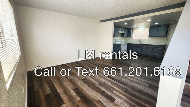 Building Photo - 809 K St