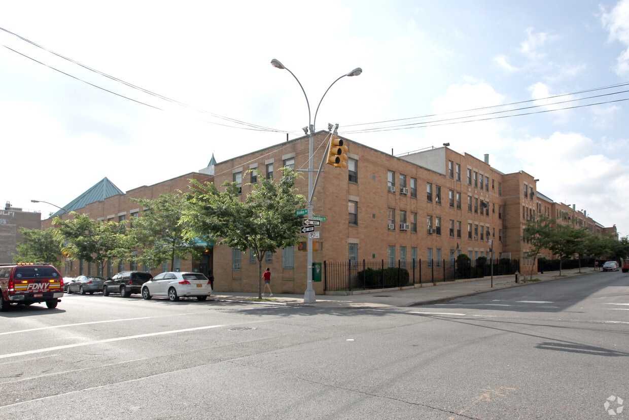 Genesis Homes 330 Hinsdale St Brooklyn, NY Apartments for Rent in