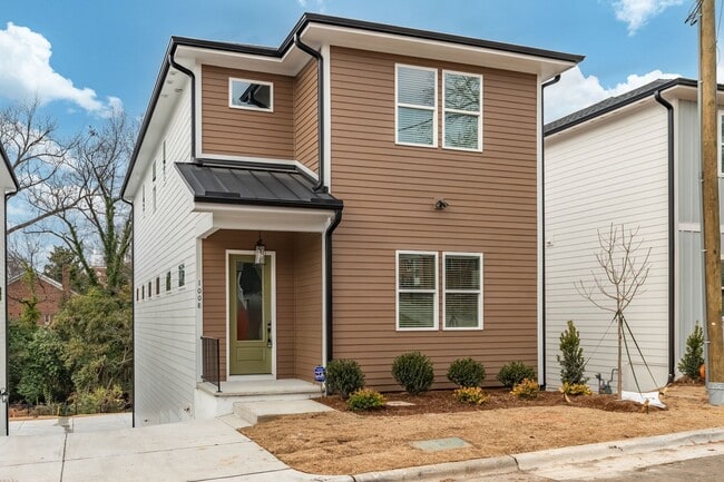 Photo - Beautiful 4-bedroom, 4-bathroom Custom Home Durham, NC