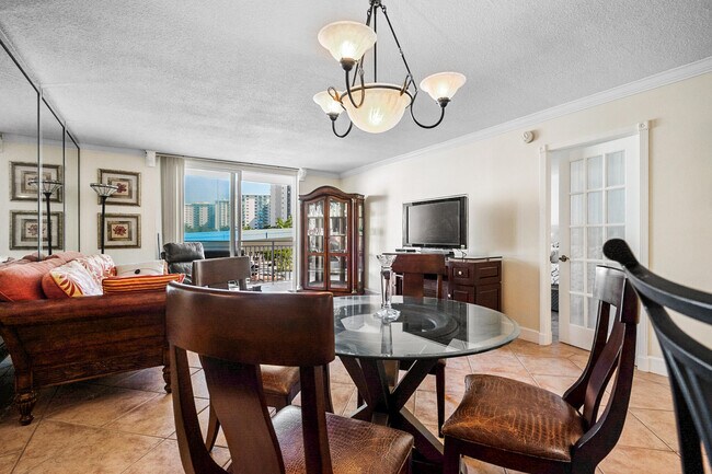 Foto del edificio - 1801 S Ocean Dr