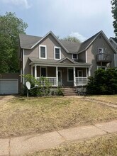 Building Photo - 415 Putnam St