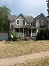 Building Photo - 415 Putnam St