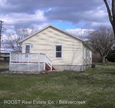 Building Photo - 3035 Oakmont Ave