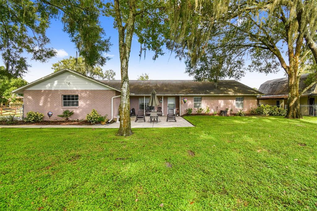 Foto principal - 19804 Hiawatha Rd