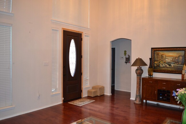 Formal dinning - 6437 Branchwood Trail