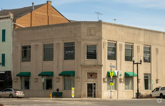 Building Photo - 1 Monument Sq