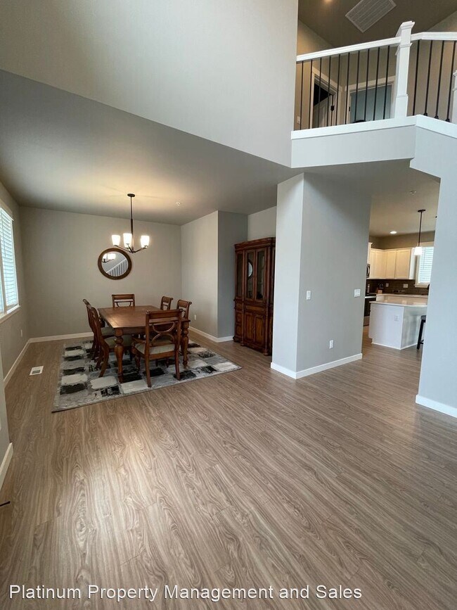 Foto del edificio - 3 br, 2.5 bath House - 3061 N Breckenridge Dr