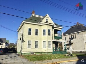 Building Photo - 9 College St