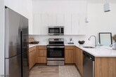 Foto principal - 44 Irvine Turner Blvd
