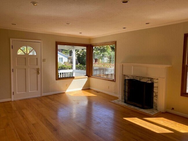 Foto del edificio - Charming home in great location