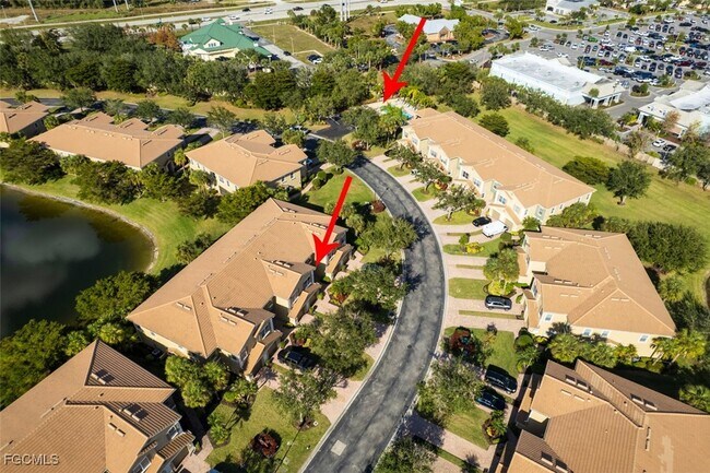 Foto del edificio - 3211 Cottonwood Bend