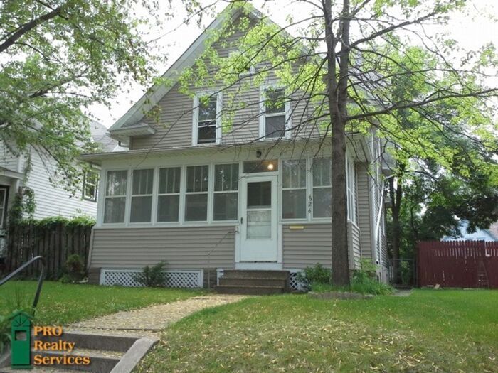 Primary Photo - 3 Bedroom Home with Screened in Front Porch