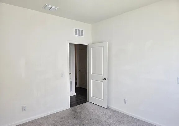 Building Photo - 4913 Jovian