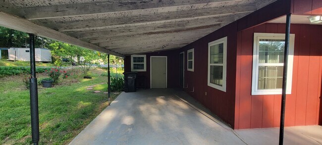 Foto del edificio - 3 Bedroom/2 Bathroom House in Batesville