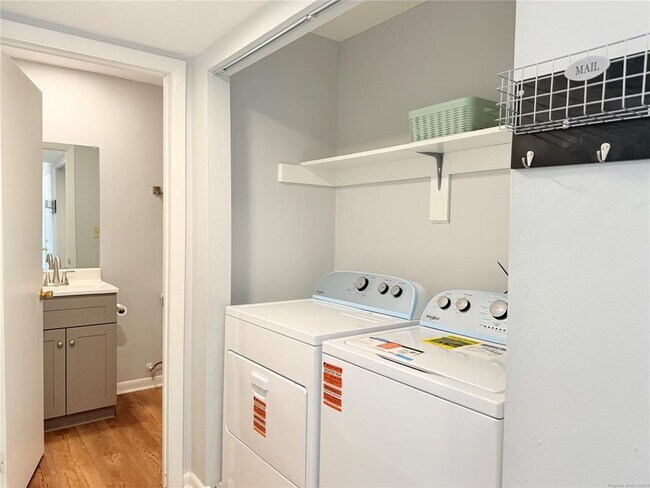 Foto del edificio - 3872 Staffordshire Ln