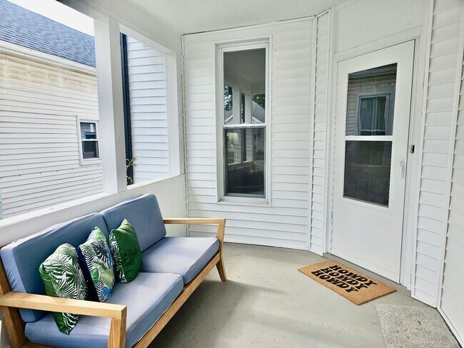 Foto del edificio - Cute and cozy Greensburg home!