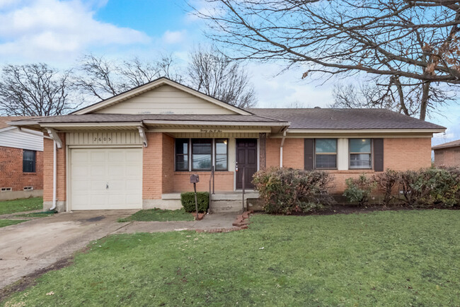 Foto del edificio - Downtown Garland Home