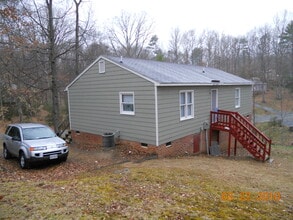 Building Photo - 7600 Brightridge Rd