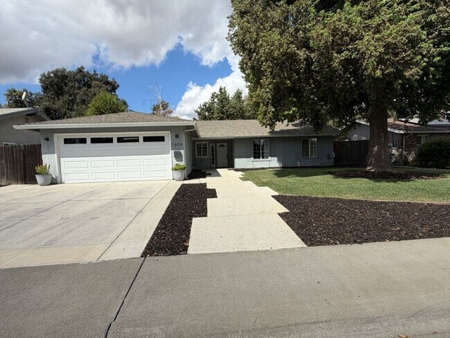 Foto del edificio - 1604 Amherst Way