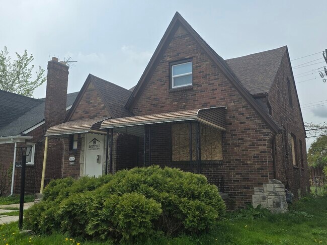 Foto del edificio - 9635 Everts St