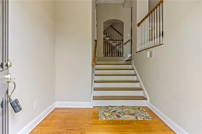 Building Photo - 5884 Riverstone Cir