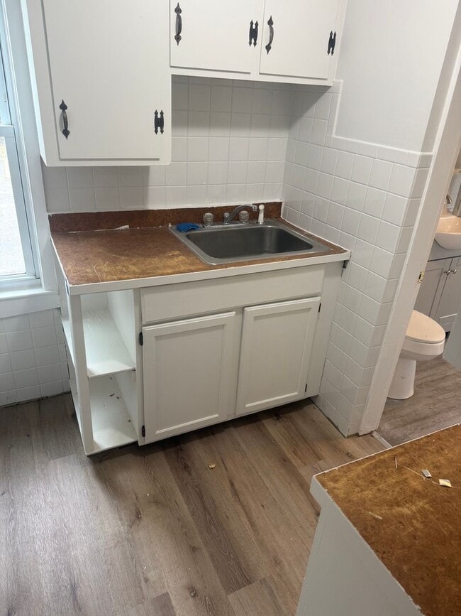 Building Photo - 36 Fisher St