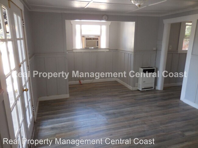 Building Photo - 2 br, 1 bath House - 426 11th Street