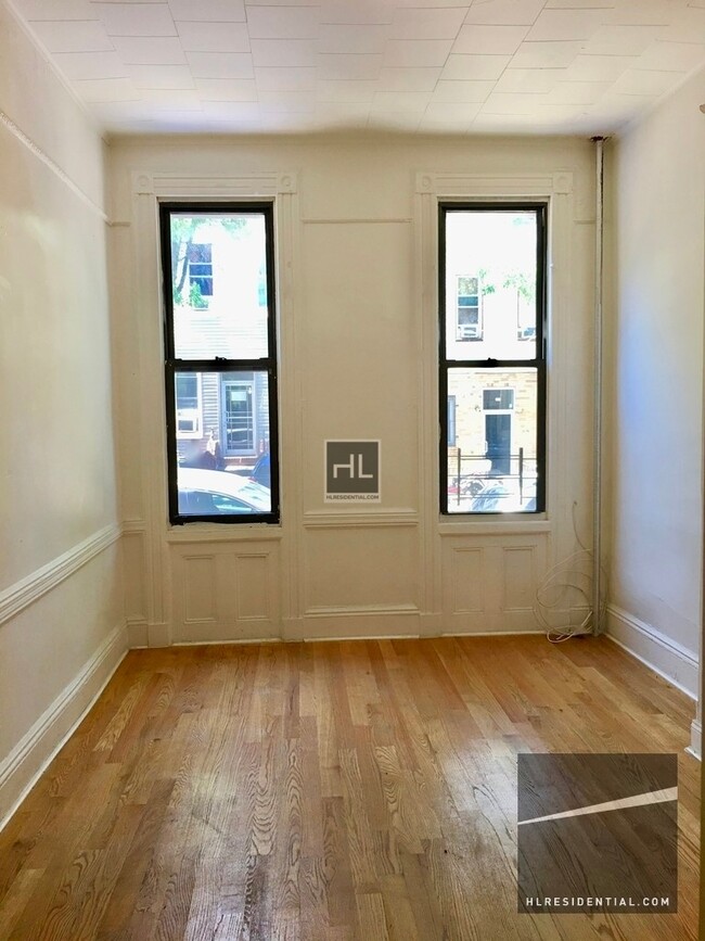Building Photo - Bushwick 2BR with Massive Private Backyard