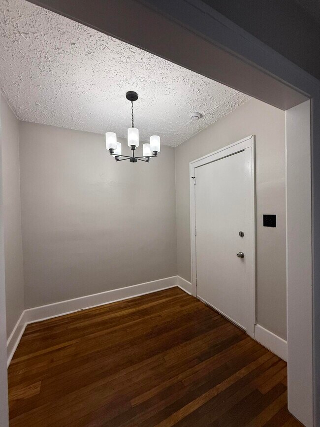 Foto del edificio - 4074 Virginia Park St