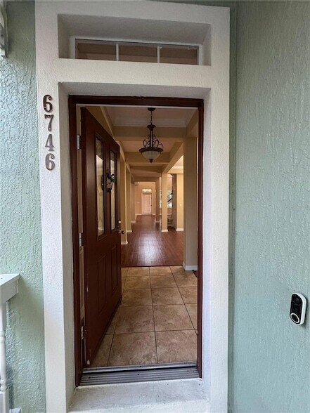 Foto del edificio - 6746 Duncaster St