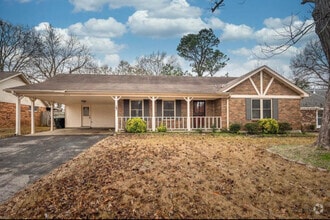 Building Photo - 3935 N Heatherhill Dr
