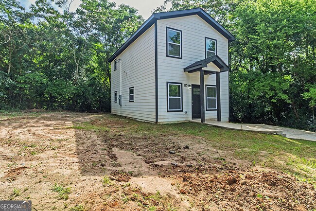 Foto del edificio - 114 Emily St