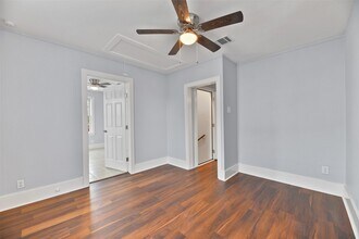 Building Photo - 909 28th St