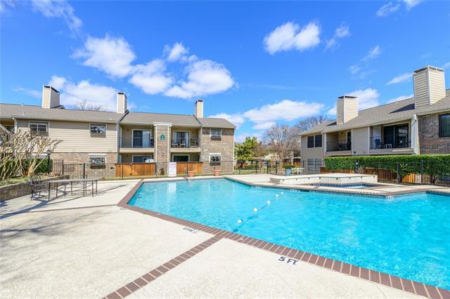 Foto del edificio - 4748 Old Bent Tree Ln