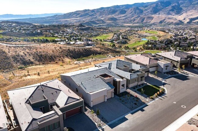 Building Photo - 9154 Wild Skies Wy