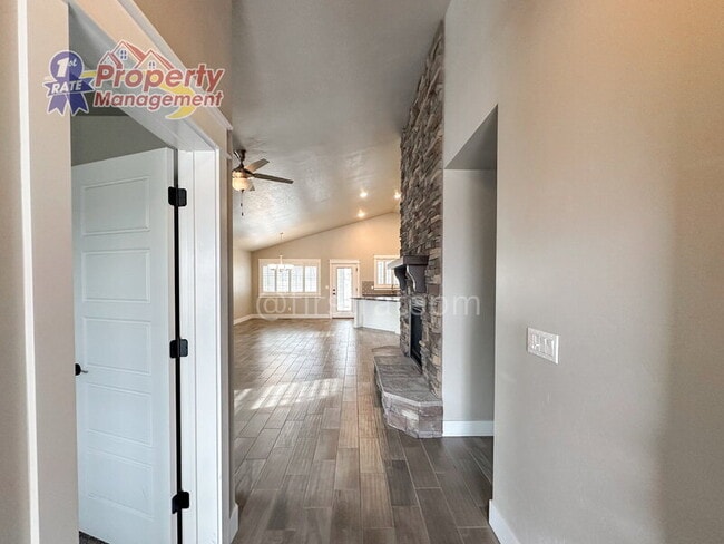 Foto del edificio - 5821 W Durning Dr