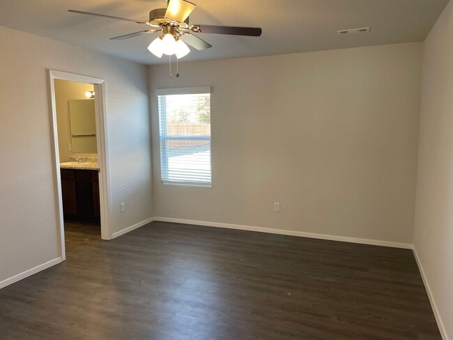 Foto del edificio - **Preleasing** NEW Three Bedroom | Two Bathroom Home in Morningside Estates