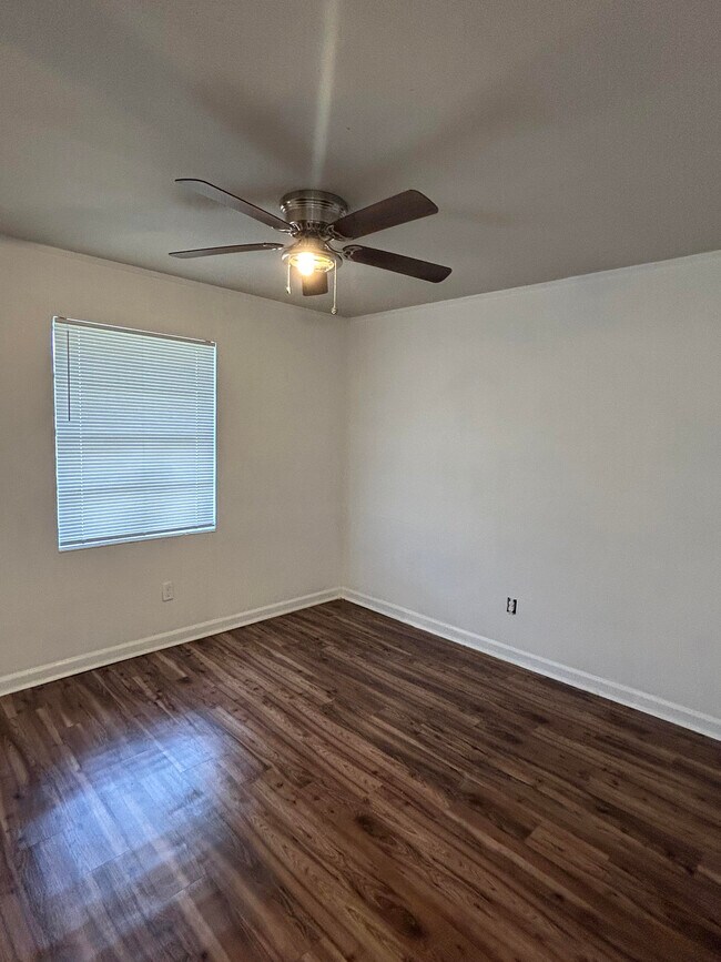 Building Photo - Xenial-North Birmingham