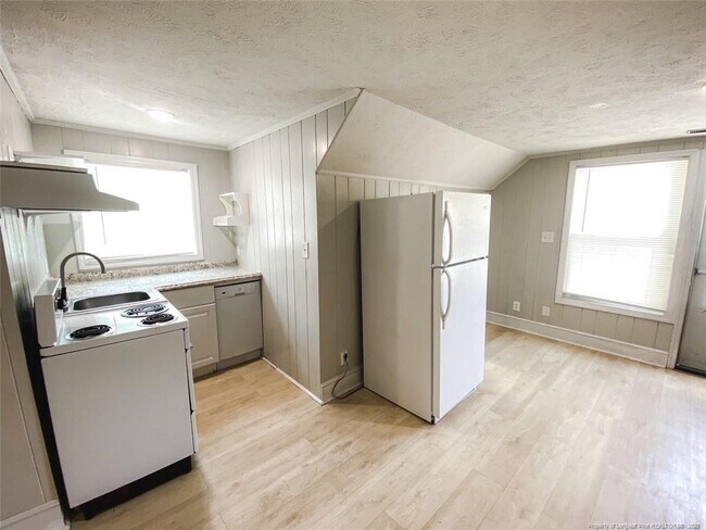 Foto del edificio - 209 W 16th St