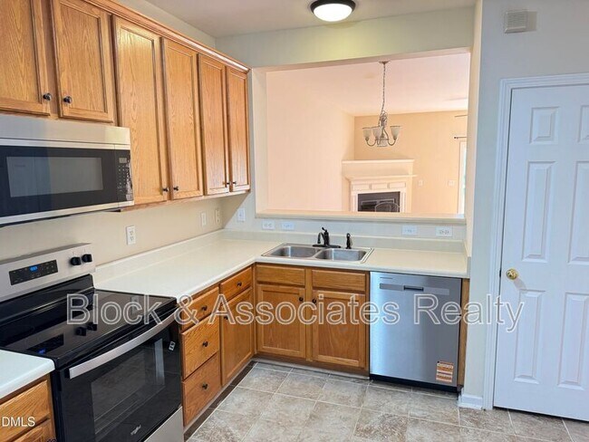 Foto del edificio - 505 Auburn Square Dr