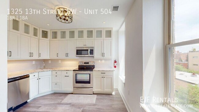 Foto del edificio - 1325 13th St NW