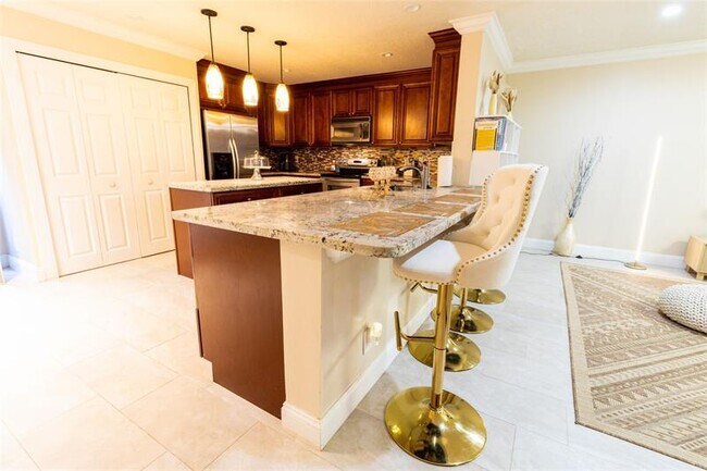 Foto del edificio - 3815 NW 122nd Terrace